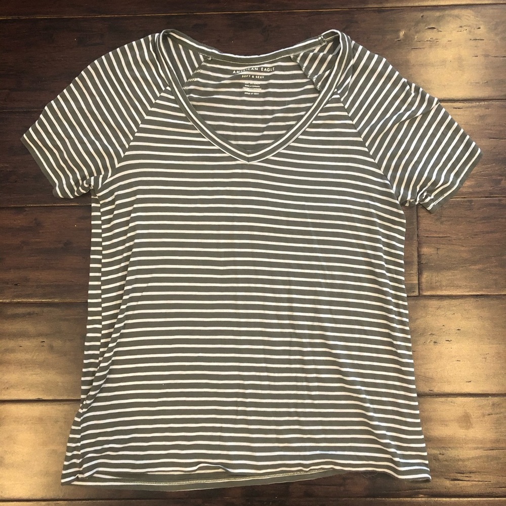 American Eagle Striped Green T-Shirt